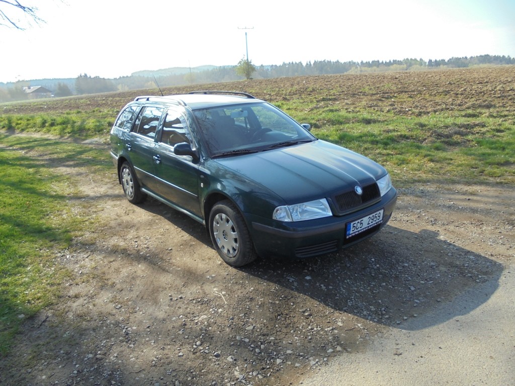 Škoda Octavia 1,6 i nové rozvody,pěkná 